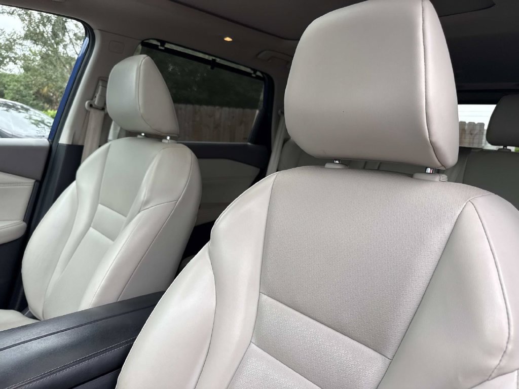 Used 2021 Nissan Rogue SV w/ Premium Package FWD image 24