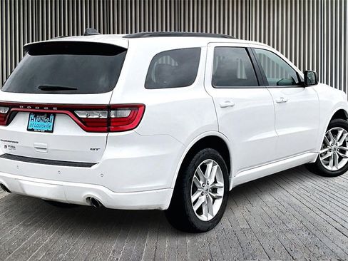 Used 2023 Dodge Durango GT image 13