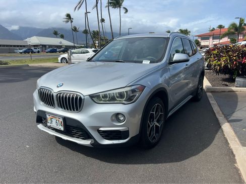 Used 2018 BMW X1 sDrive28i image 2