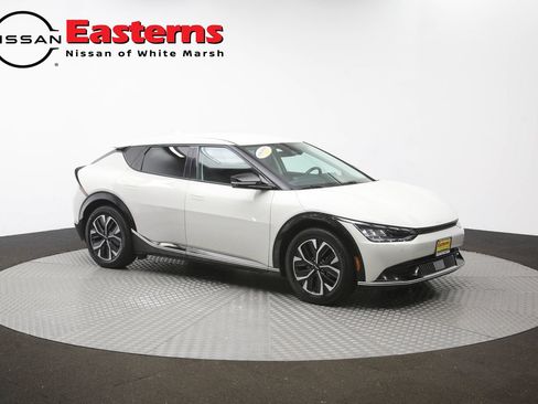 Used 2022 Kia EV6 Wind RWD image 51