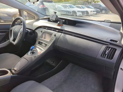 Used 2012 Toyota Prius Three w/ Solar Roof Pkg image 26