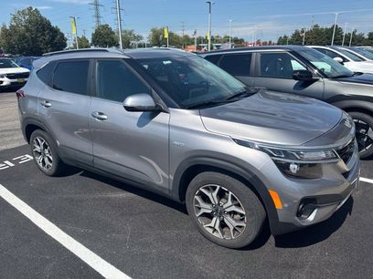 Certified 2022 Kia Seltos EX