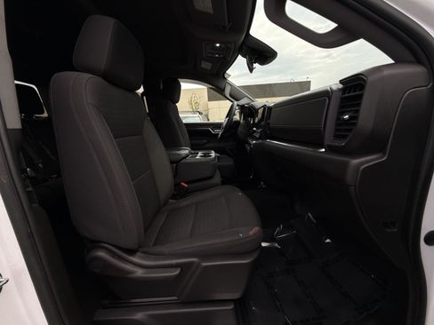 Used 2023 Chevrolet Silverado 1500 LT AWD/4WD image 22