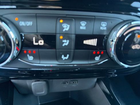 New 2026 Chevrolet Trax RS w/ Driver Confidence Package image 29