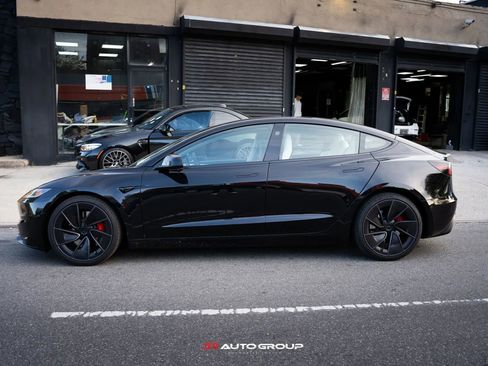 Used 2026 Tesla Model 3 Performance AWD/4WD image 9