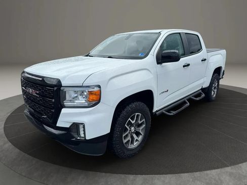 Used 2022 GMC Canyon AT4 w/ Trailering Package AWD/4WD image 2