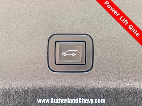 Certified 2025 GMC Yukon XL Denali image 49