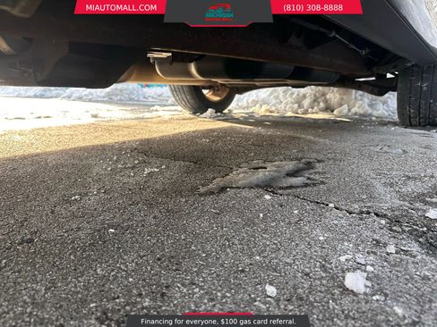 Used 2014 Lincoln Navigator Sport Utility 4D image 29