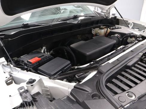 Used 2022 Chevrolet Silverado 1500 High Country w/ High Country Premium Package image 15