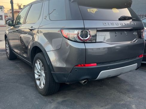 Used 2016 Land Rover Discovery Sport HSE AWD/4WD image 2