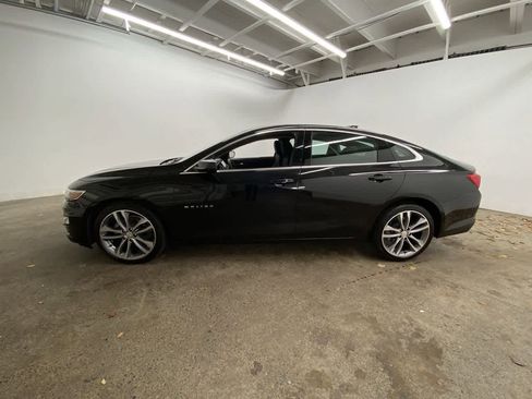 Used 2023 Chevrolet Malibu LT image 3