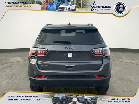 Used 2024 Jeep Compass Latitude w/ Altitude Special Edition image 5