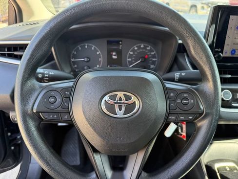 Used 2024 Toyota Corolla LE FWD image 13