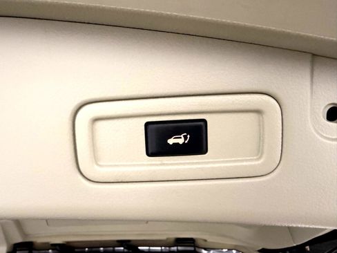 Used 2014 Nissan Murano LE w/ Platinum Edition Package image 36