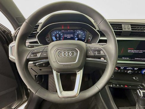 Used 2023 Audi Q3 2.0T Premium w/ Black Optic Sport Package AWD/4WD image 15