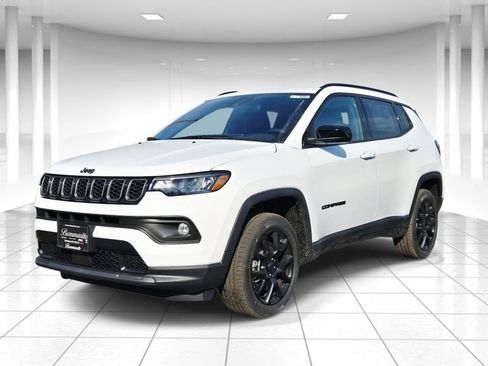 New 2026 Jeep Compass Latitude AWD/4WD image 7