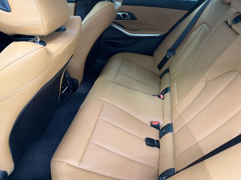 Used 2024 BMW 330i Sedan w/ Premium Package RWD image 22