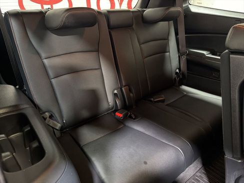 Used 2022 Honda Pilot TrailSport image 16