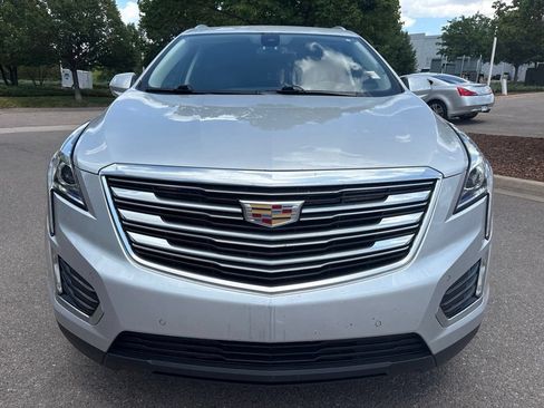 Used 2017 Cadillac XT5 Luxury w/ Driver Awareness Package AWD/4WD image 8