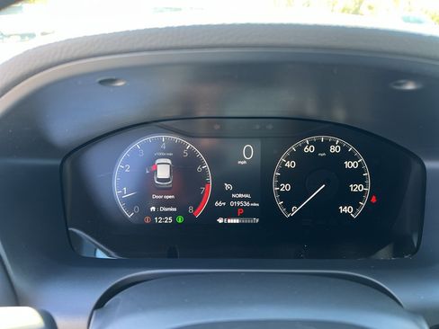 Certified 2024 Honda HR-V Sport image 14