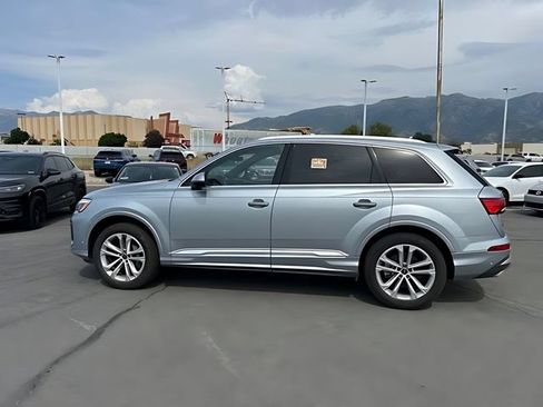 Used 2025 Audi Q7 3.0T Premium Plus AWD/4WD image 6