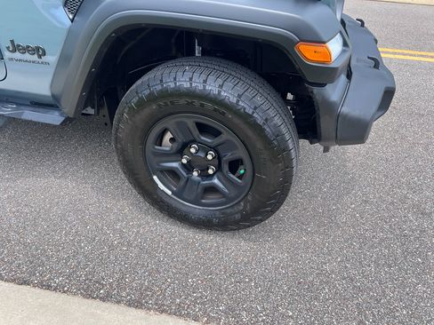 Certified 2026 Jeep Wrangler Sport AWD/4WD image 2