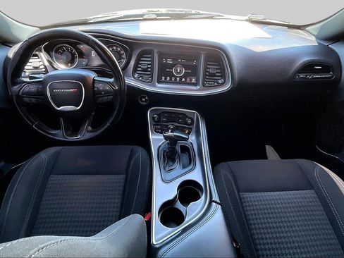 Used 2019 Dodge Challenger SXT RWD image 14