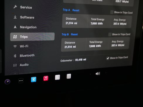 Used 2021 Tesla Model Y Long Range image 21