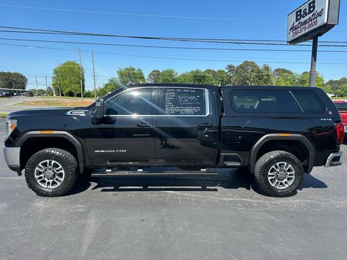 Used 2022 GMC Sierra 2500 SLE w/ SLE Convenience Package image 9