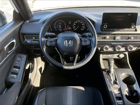 Used 2022 Honda Civic Sport image 17