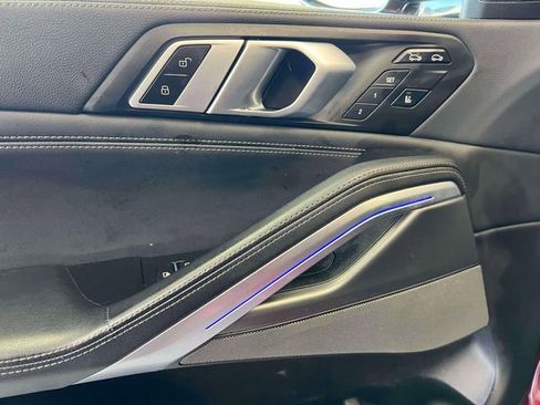 Used 2023 BMW X6 xDrive40i w/ M Sport Package AWD/4WD image 18
