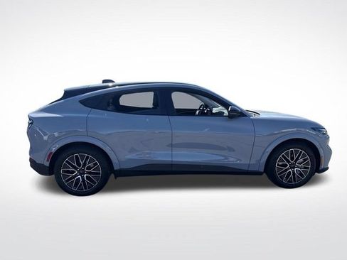 Used 2025 Ford Mustang Mach-E Premium AWD/4WD image 7