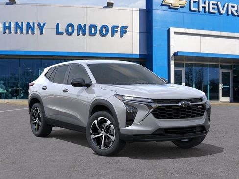 New 2026 Chevrolet Trax RS w/ Sunroof Package FWD image 7