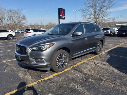 Used 2017 INFINITI QX60 AWD w/ Premium Plus Package image 3