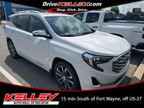 Used 2019 GMC Terrain Denali w/ LPO, Floor Liner Package FWD image 1