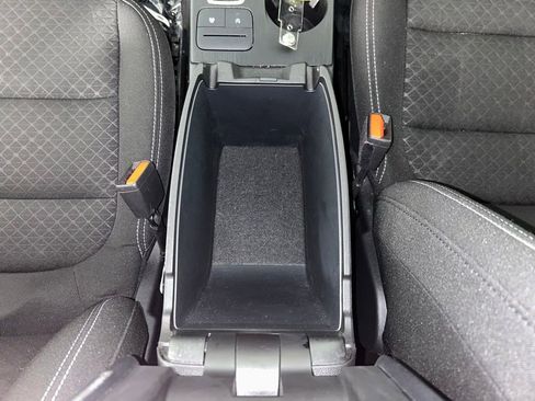 Used 2025 Ford Escape Active AWD/4WD image 11