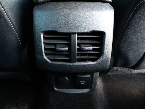Used 2018 Ford Fusion Titanium FWD image 31