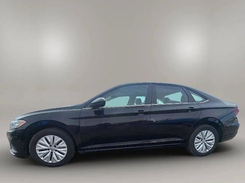 Used 2019 Volkswagen Jetta S w/ Driver Assistance Package FWD image 4