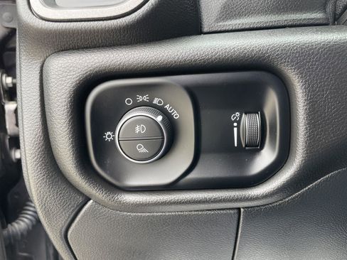 Used 2025 RAM 2500 Tradesman AWD/4WD image 22
