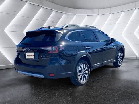 Used 2024 Subaru Outback Touring XT image 4