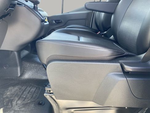 New 2026 Ford Transit 150 Low Roof RWD image 21