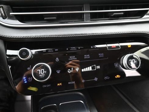 Used 2022 INFINITI QX60 Sensory AWD/4WD image 10