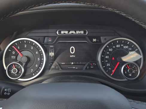 New 2026 RAM 1500 Big Horn AWD/4WD image 13