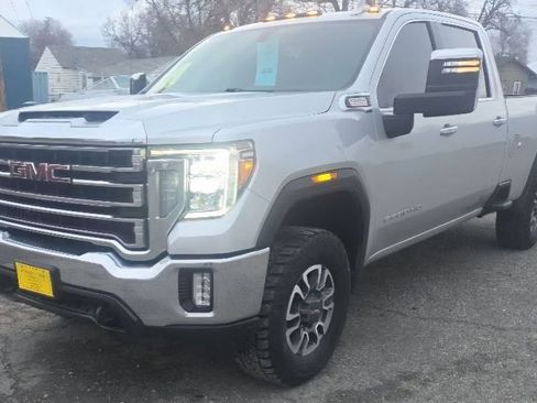 Used 2021 GMC Sierra 2500 SLT w/ SLT Convenience Package image 1