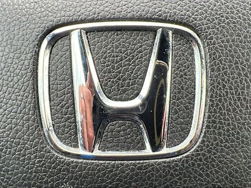 Used 2019 Honda HR-V Sport image 29
