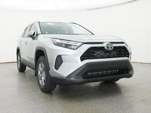New 2025 Toyota RAV4 XLE image 30
