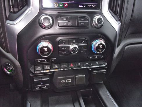 Used 2019 GMC Sierra 1500 SLT w/ SLT Premium Plus Package AWD/4WD image 27