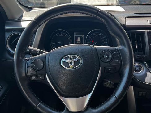 Used 2017 Toyota RAV4 XLE w/ Plus Extra Value Package AWD/4WD image 15