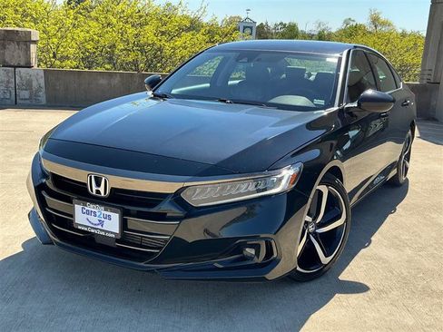Used 2021 Honda Accord Sport Special Edition image 2