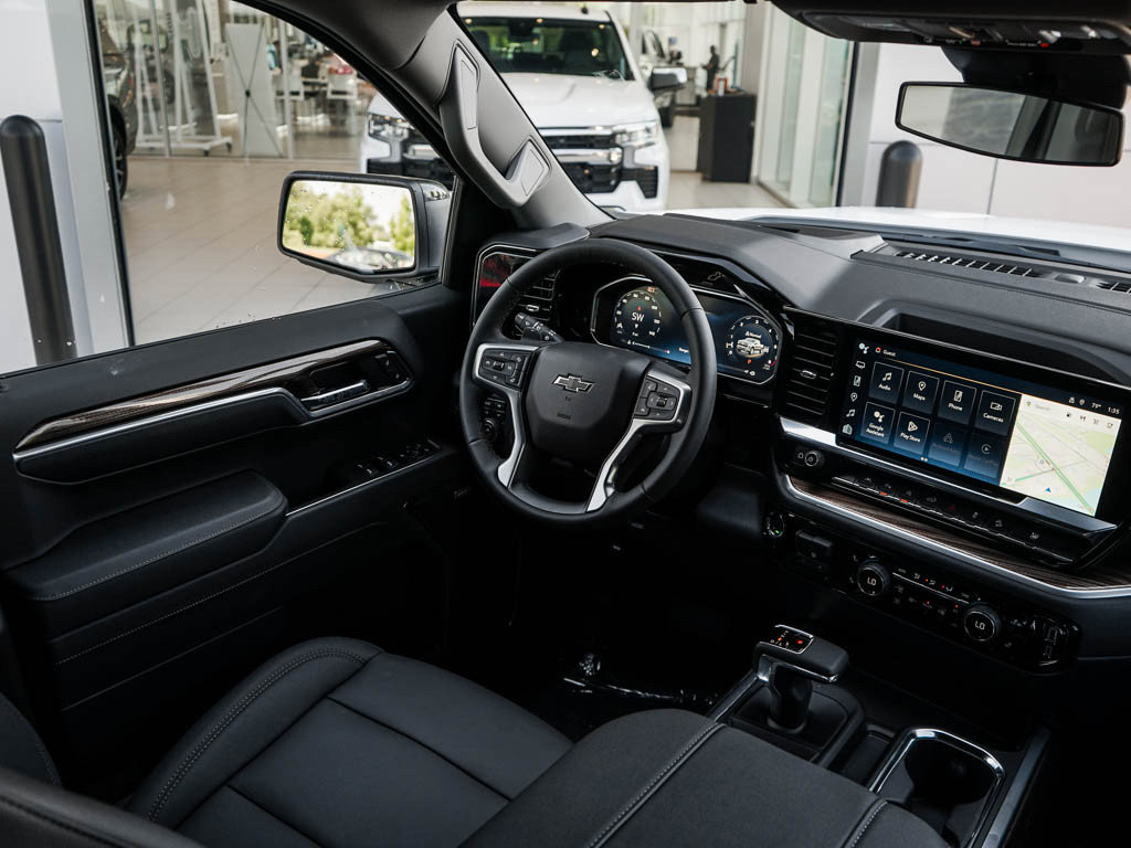 New 2026 Chevrolet Silverado 1500 RST w/ RST All Star Premium Package AWD/4WD image 12